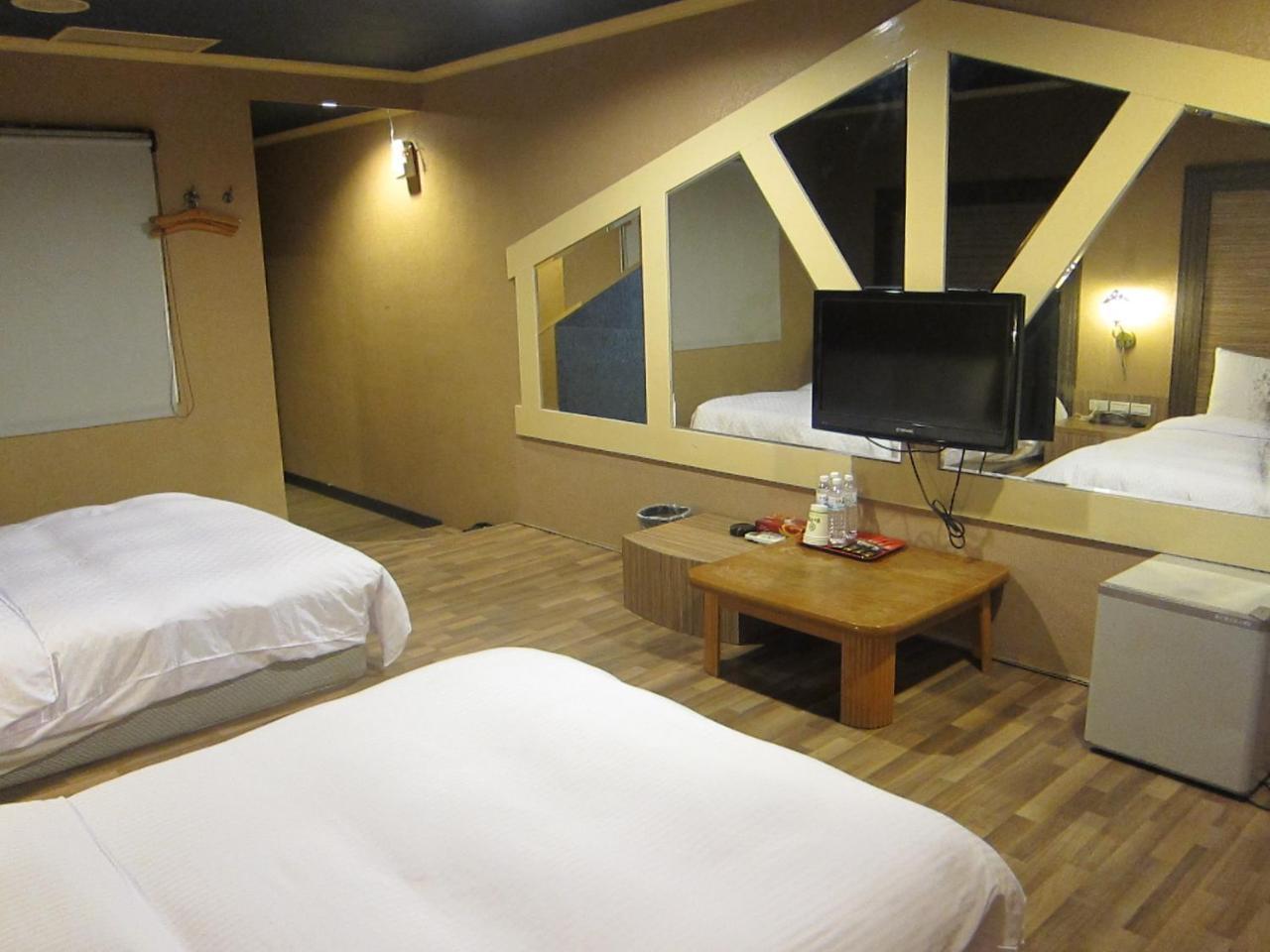 גאושיונג Da Chien Hotel מראה חיצוני תמונה