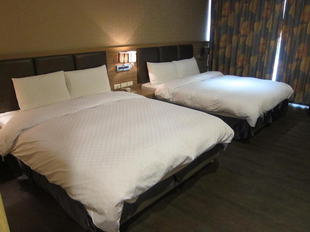 גאושיונג Da Chien Hotel מראה חיצוני תמונה